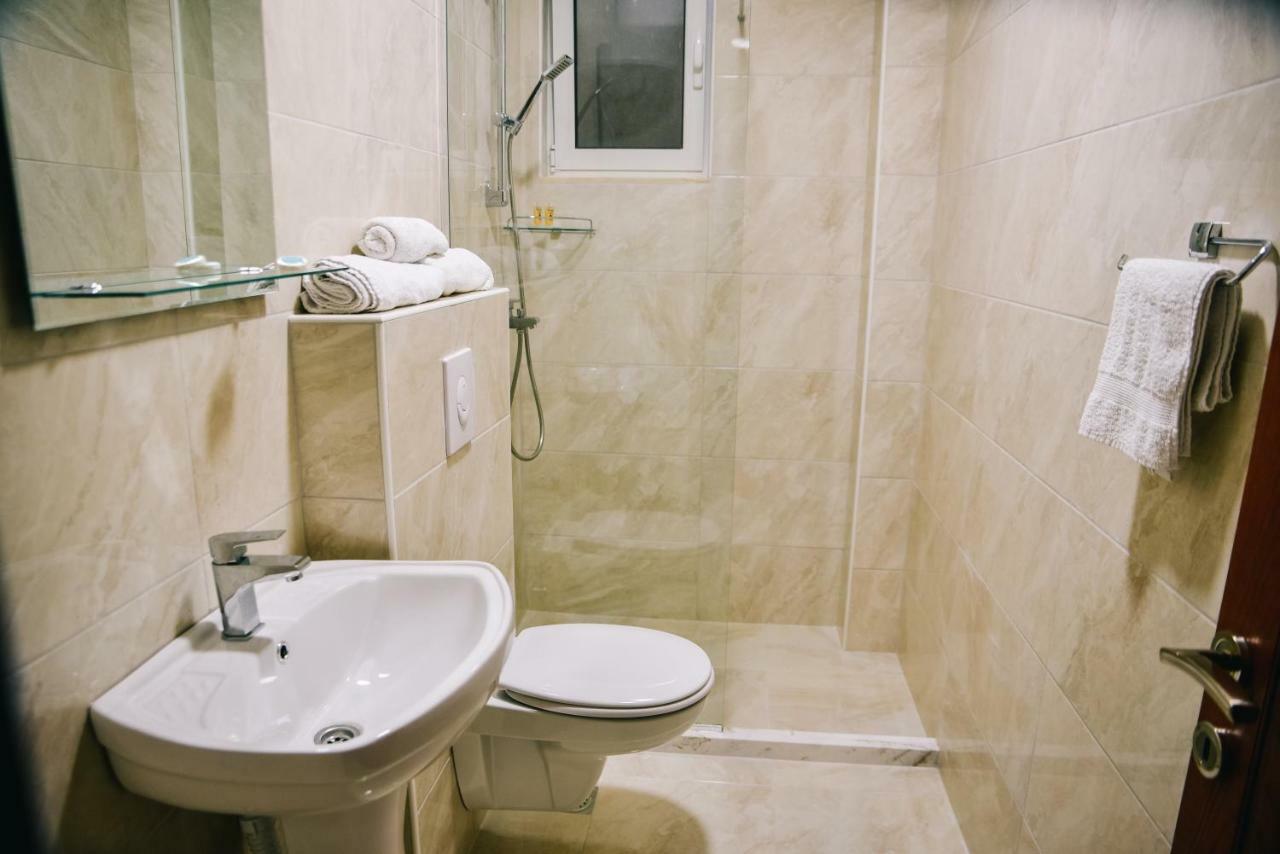 Appartamento Riva Luxury Ulcinj Esterno foto